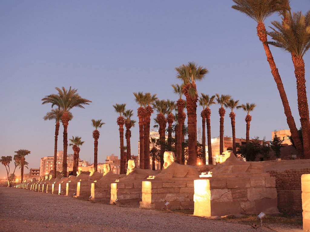 Luxor 2009 Dec