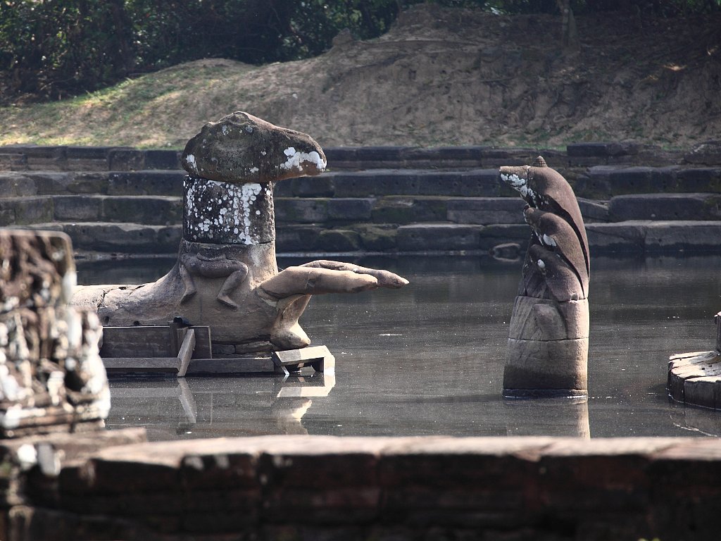 Neak Pean