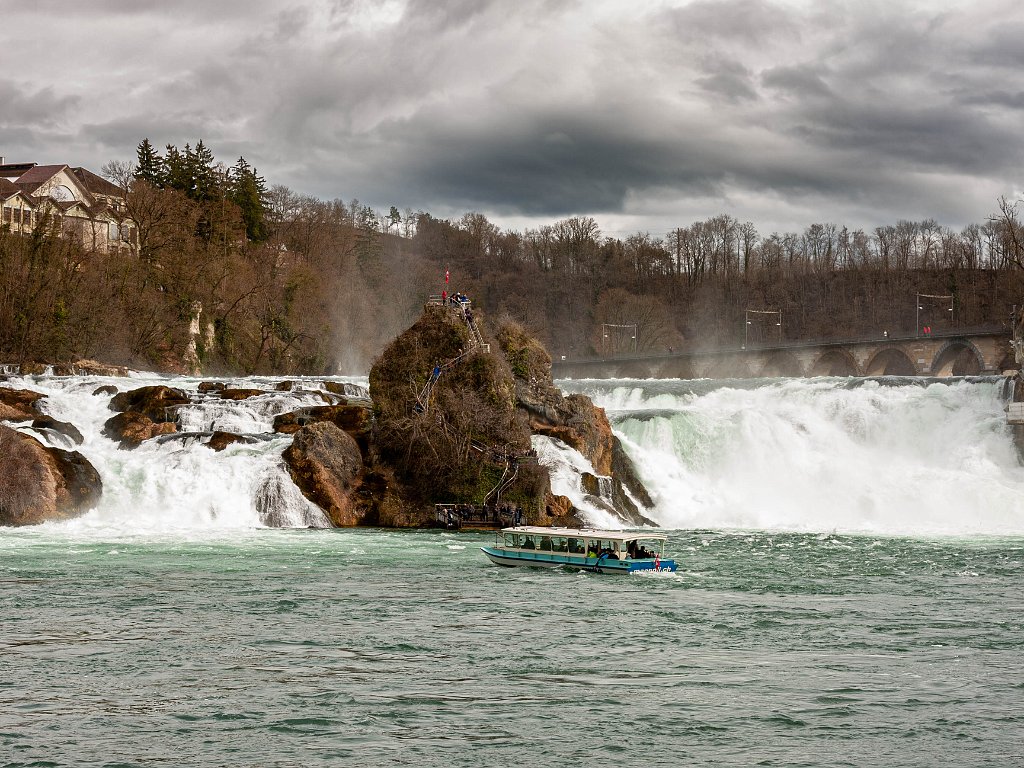 Rheinfall 2010 Apr